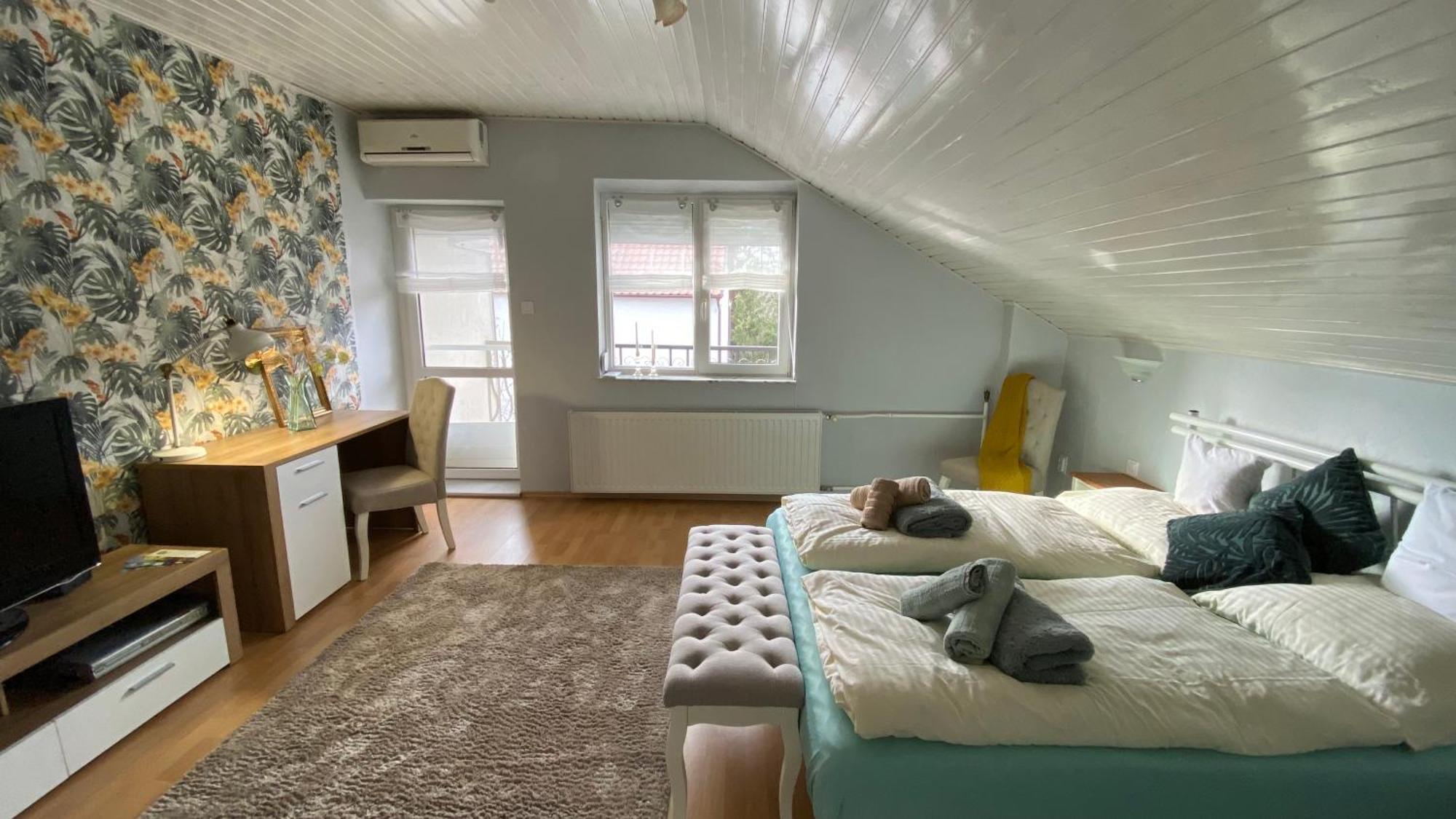 באלאטונפורד Sweet Home Apartman מראה חיצוני תמונה