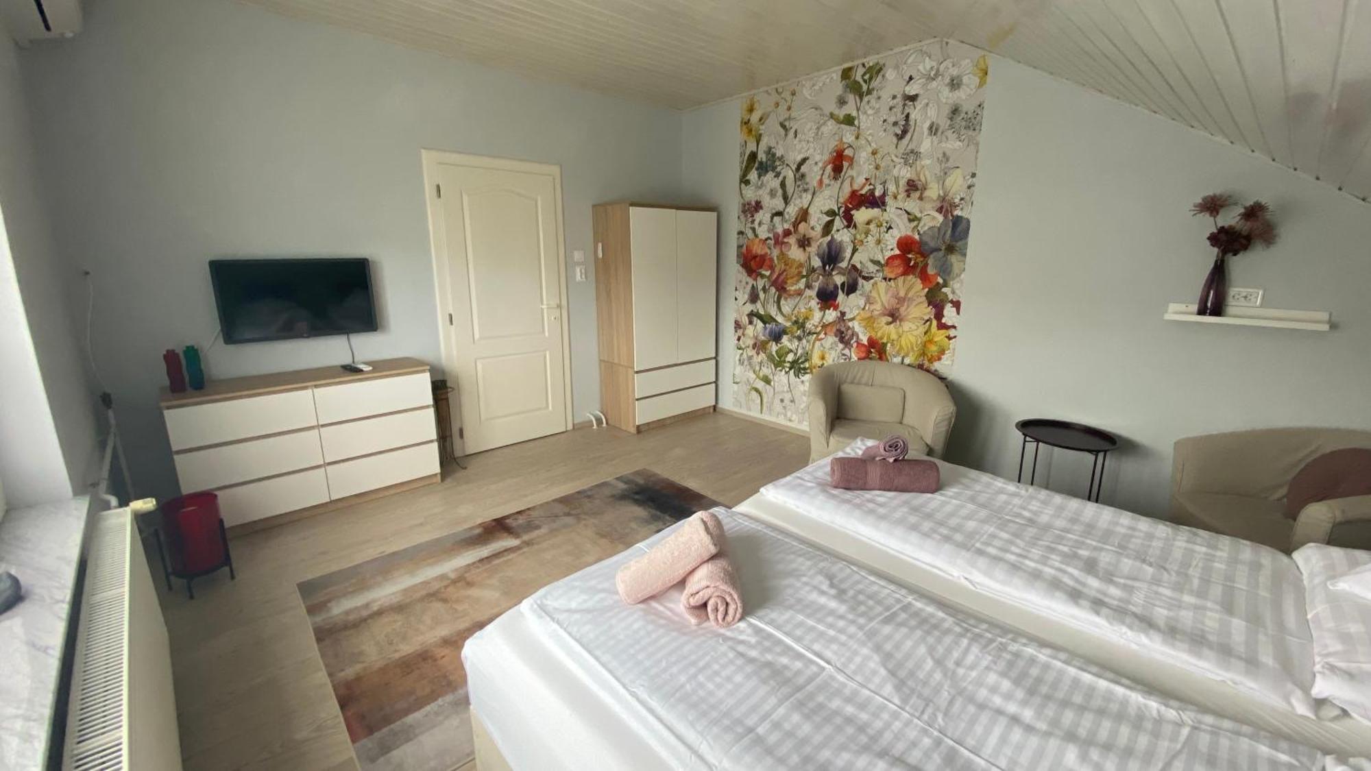 באלאטונפורד Sweet Home Apartman מראה חיצוני תמונה